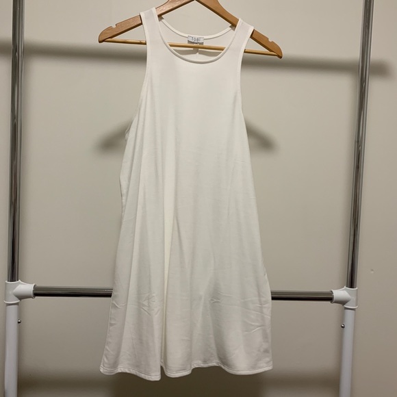 New- White M Tobi Dress - Engagement or Shower🥂 - Picture 2 of 9